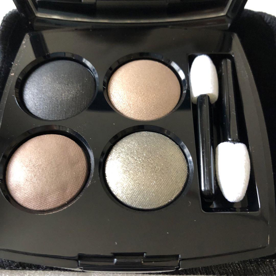 CHANEL レ キャトルオンブルアイシャドウ 388 エクラドゥニュイ