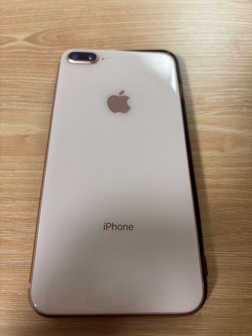 iPhone 8 Plus Gold 64 GB au SIM未解除au