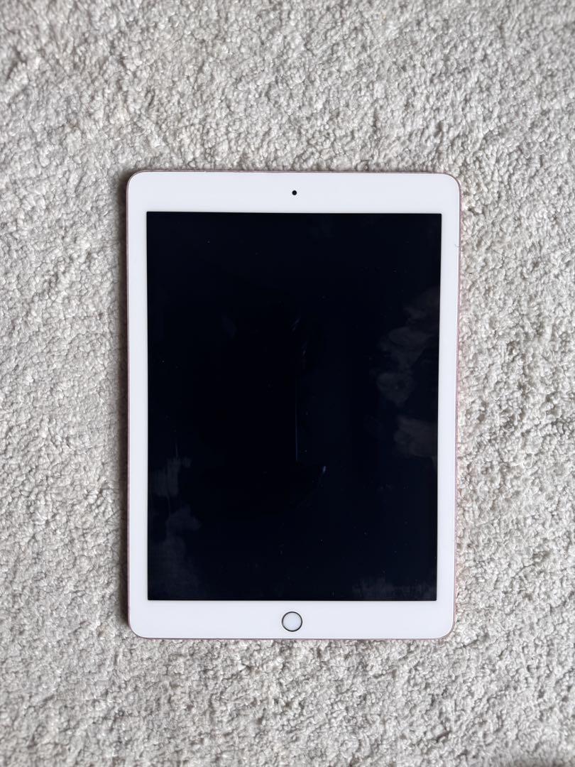 iPad Pro(9.7インチ)-128GB Wi-fi + Cellular￼