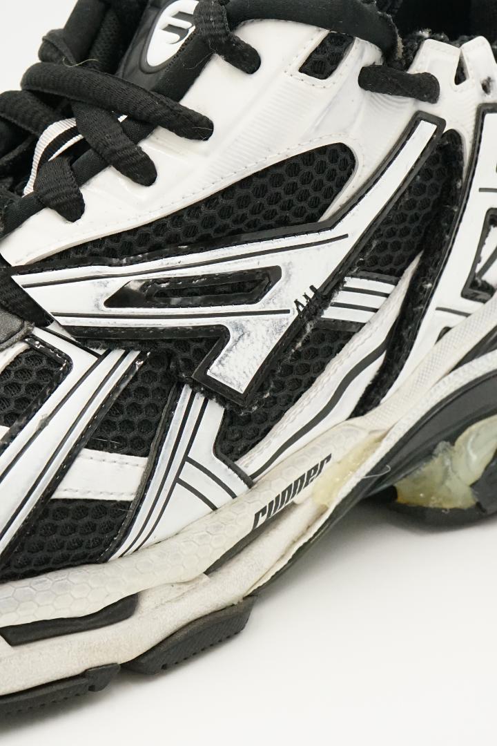 BALENCIAGA バレンシアガ ランナー スニーカー