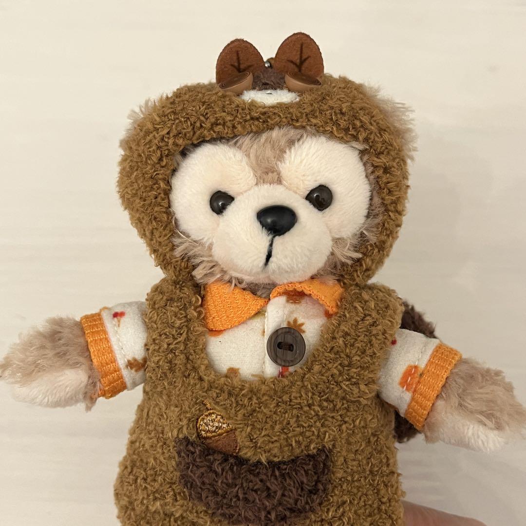 ダッフィー　秋のぼうけん　ぬいば　ぬいぐるみバッヂ ディズニー ダッフィー シェリーメイ 秋のぼうけん ぬいぐるみ