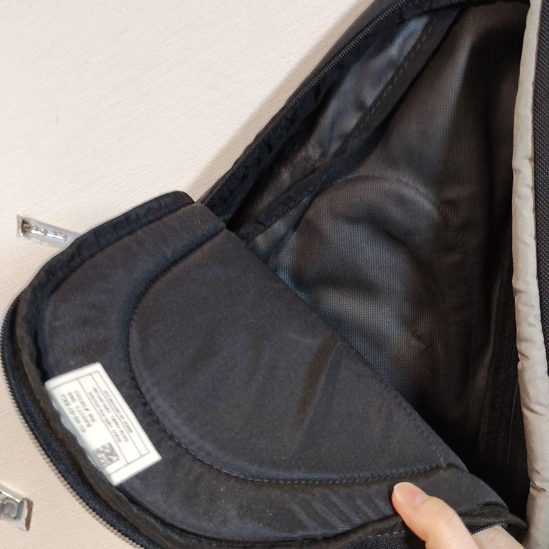 Nike ブラック ワンショルダーバッグ
