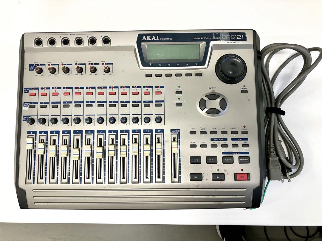 AKAI DPS12i