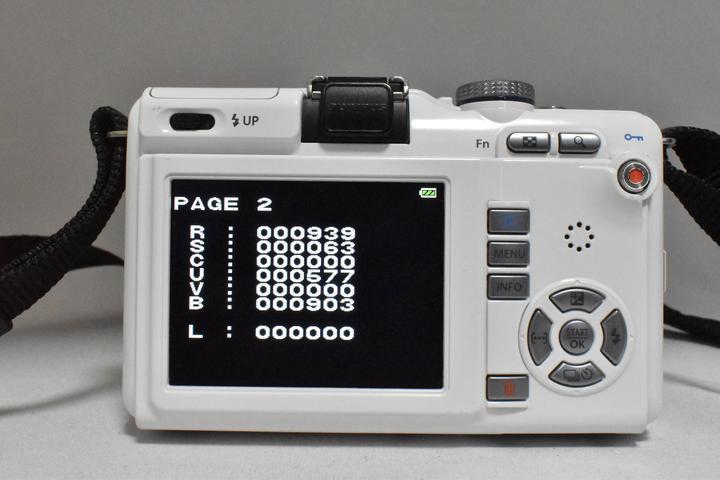 ショット数900回 OLYMPUS PEN E-PL1s ホワイト レンズキット