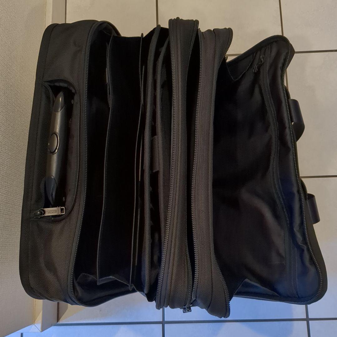 TUMI キャリーバック