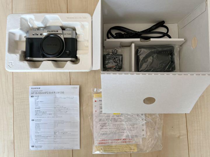 好評HOT FUJIFILM シルバー 早い者勝ち 美品 5gKW8-m64135915228 X−T20 レンズキット 爆買い限定SALE