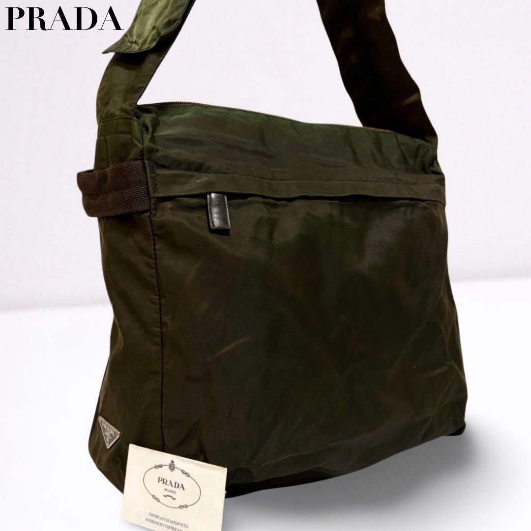 プラダ PRADA ショルダーバッグ 三角ロゴ ナイロン カーキ A4