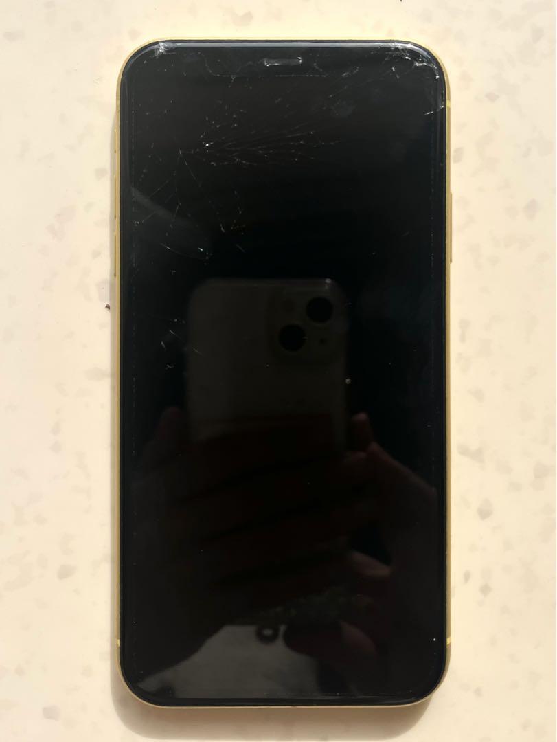 iPhone 11 イエロー 256GB Amazon.com: Apple iPhone 11, US Version, 256GB, Yellow