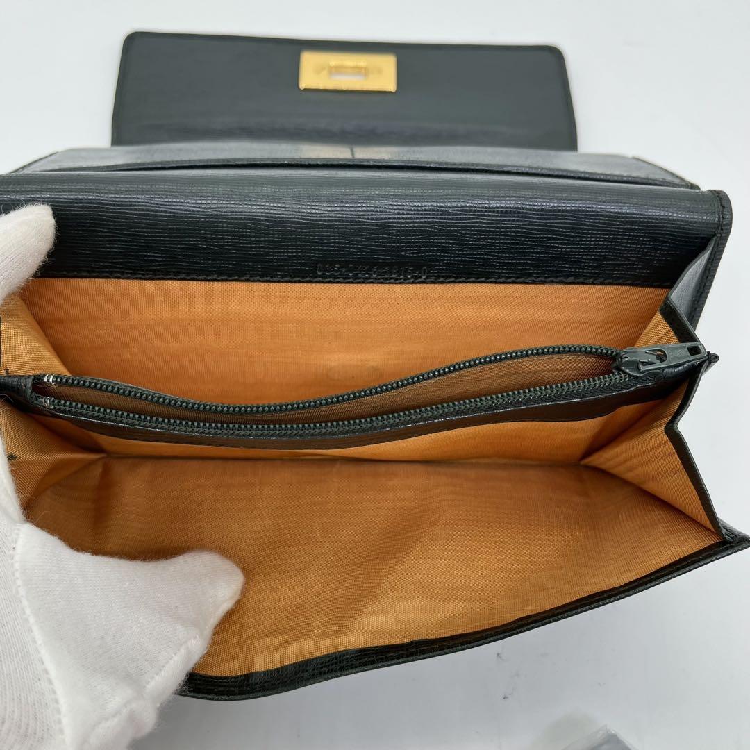 【美品】GUCCI 長財布 三つ折り フラップ ターンロック ゴールド金具 本革