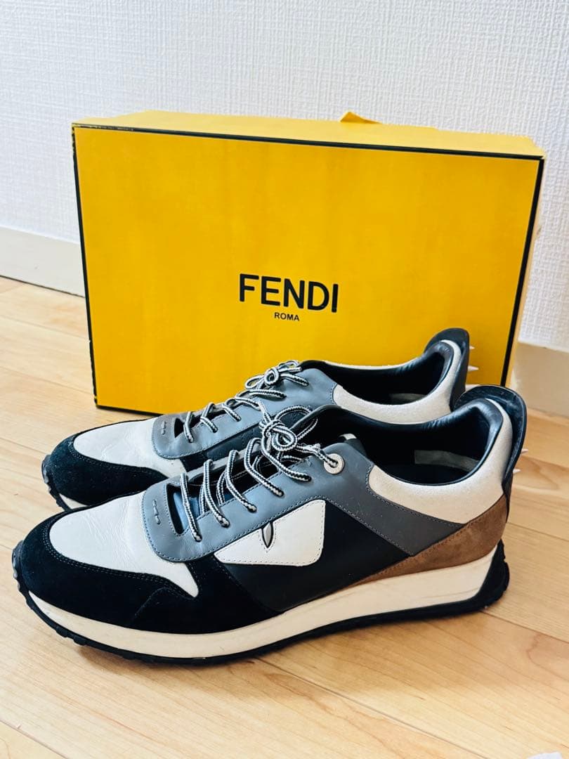 FENDI フェンディ モンスター バグズアイ スタッズ スニーカ