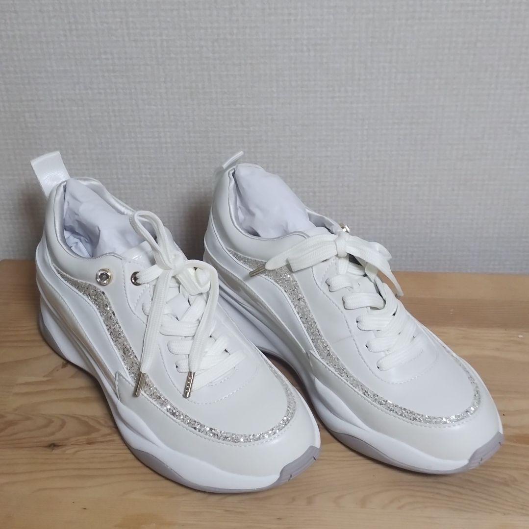ダイアナ　スニーカー