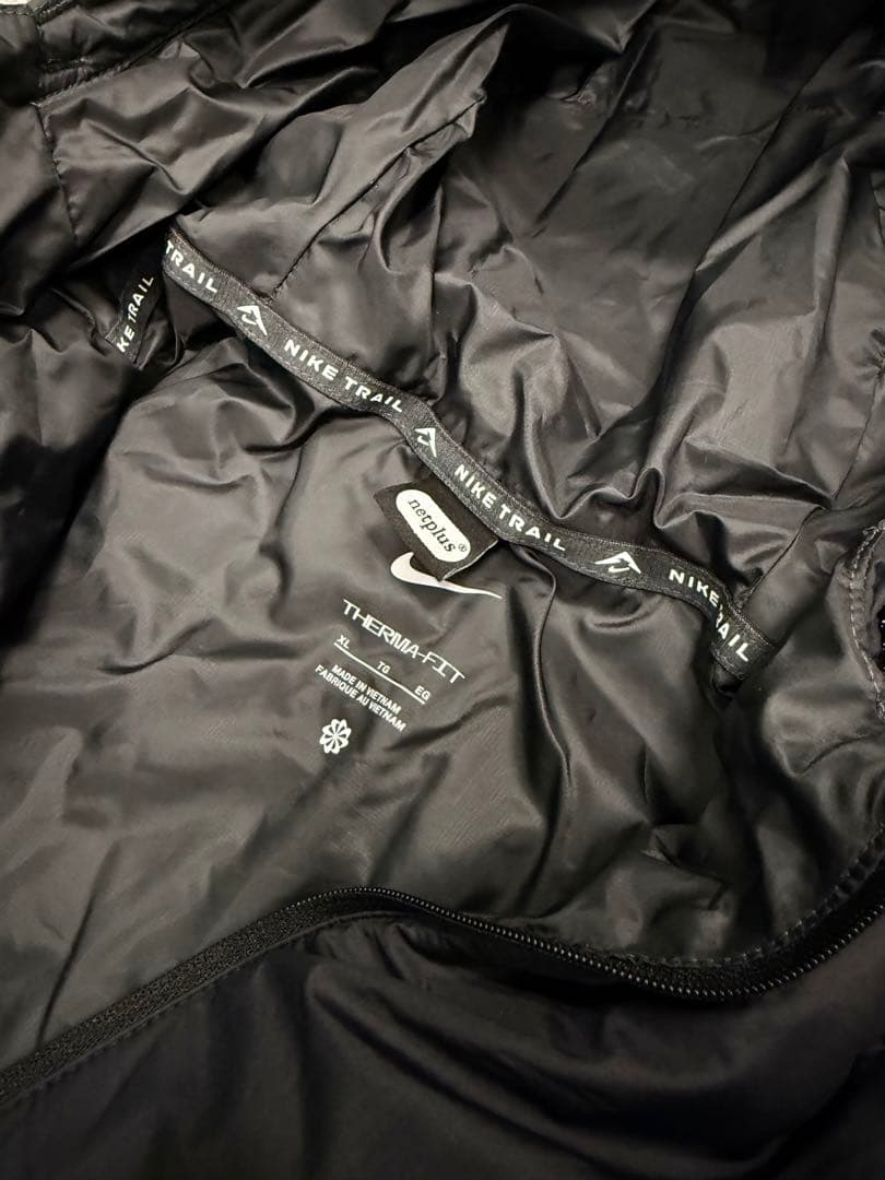 ナイキ トレイル PrimaLoft Men's メンズ ジャケット XL ナイキ トレイル PrimaLoft Men's メンズ ジャケット XL