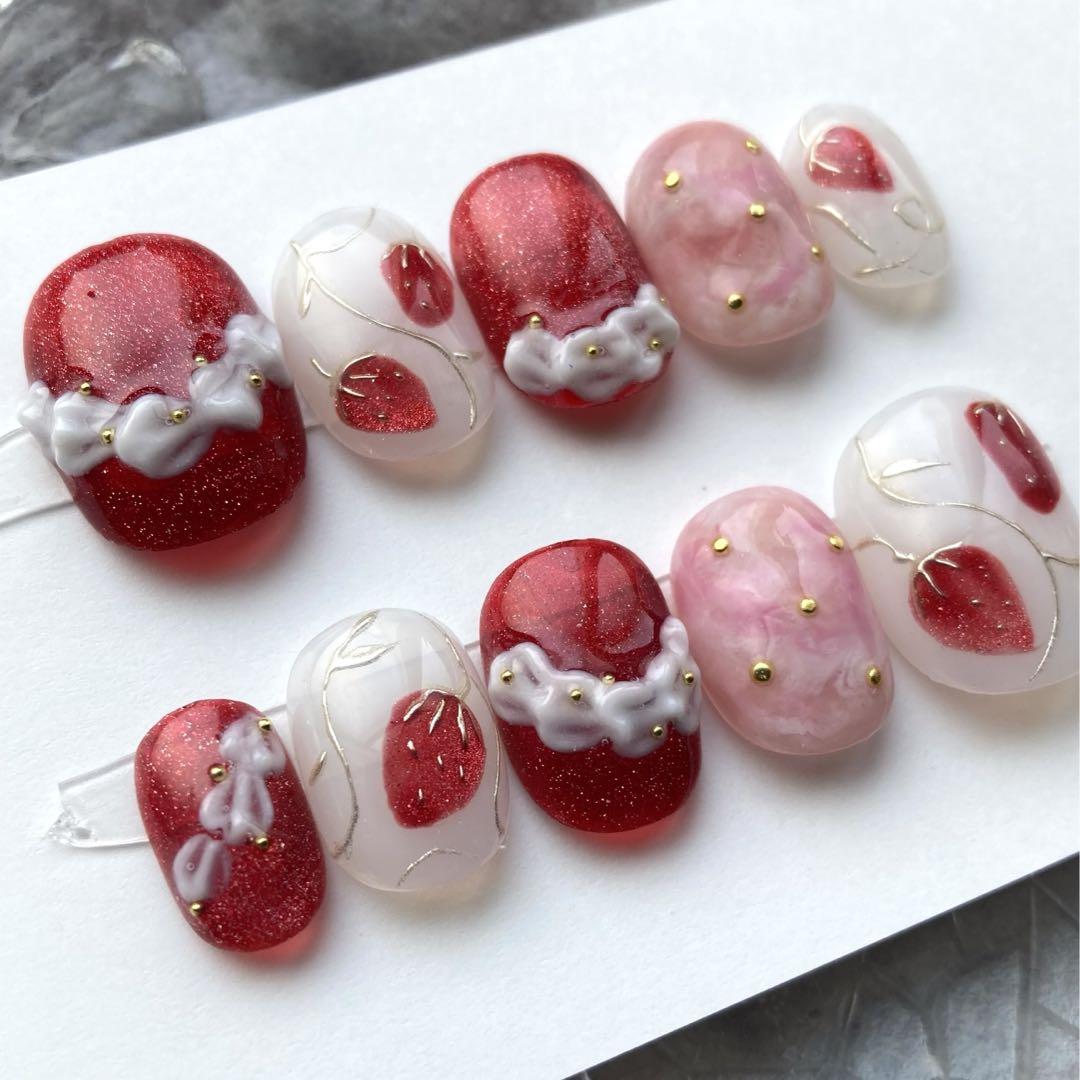 お客様完成品♡いちごネイル　イチゴネイル　ストロベリーネイル　ネイルチップ strawberry milk nail いちごみるくネイル ネイルチップ（つけ爪