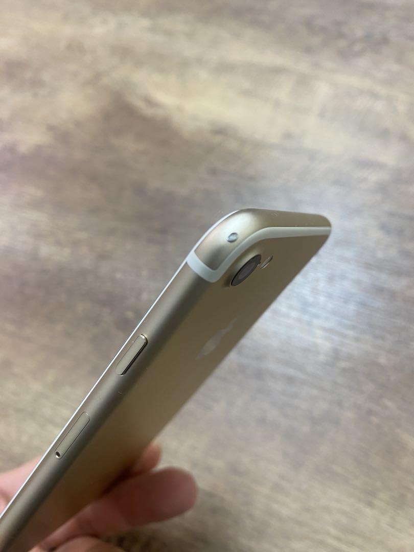 Apple iPhone7 128G ゴールド