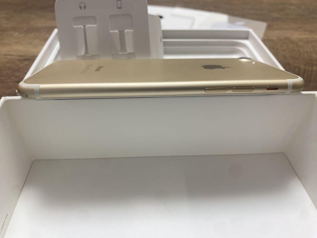 Apple iPhone7 128G ゴールド