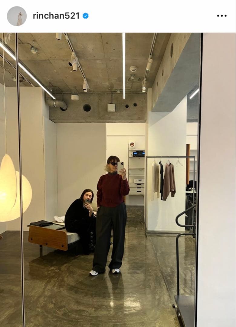 梨花さん着用 LON TWO SIDE SWEATSHIRTFREE SIZE KIN-KAAI_COM