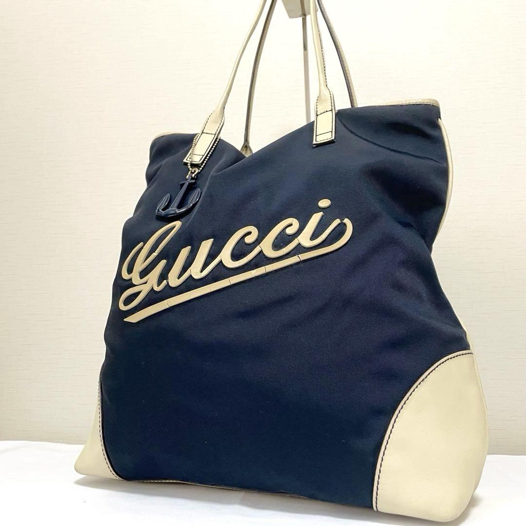 グッチ　トートバッグ　肩掛け　ロゴ　ナイロン　レザー　ネイビー