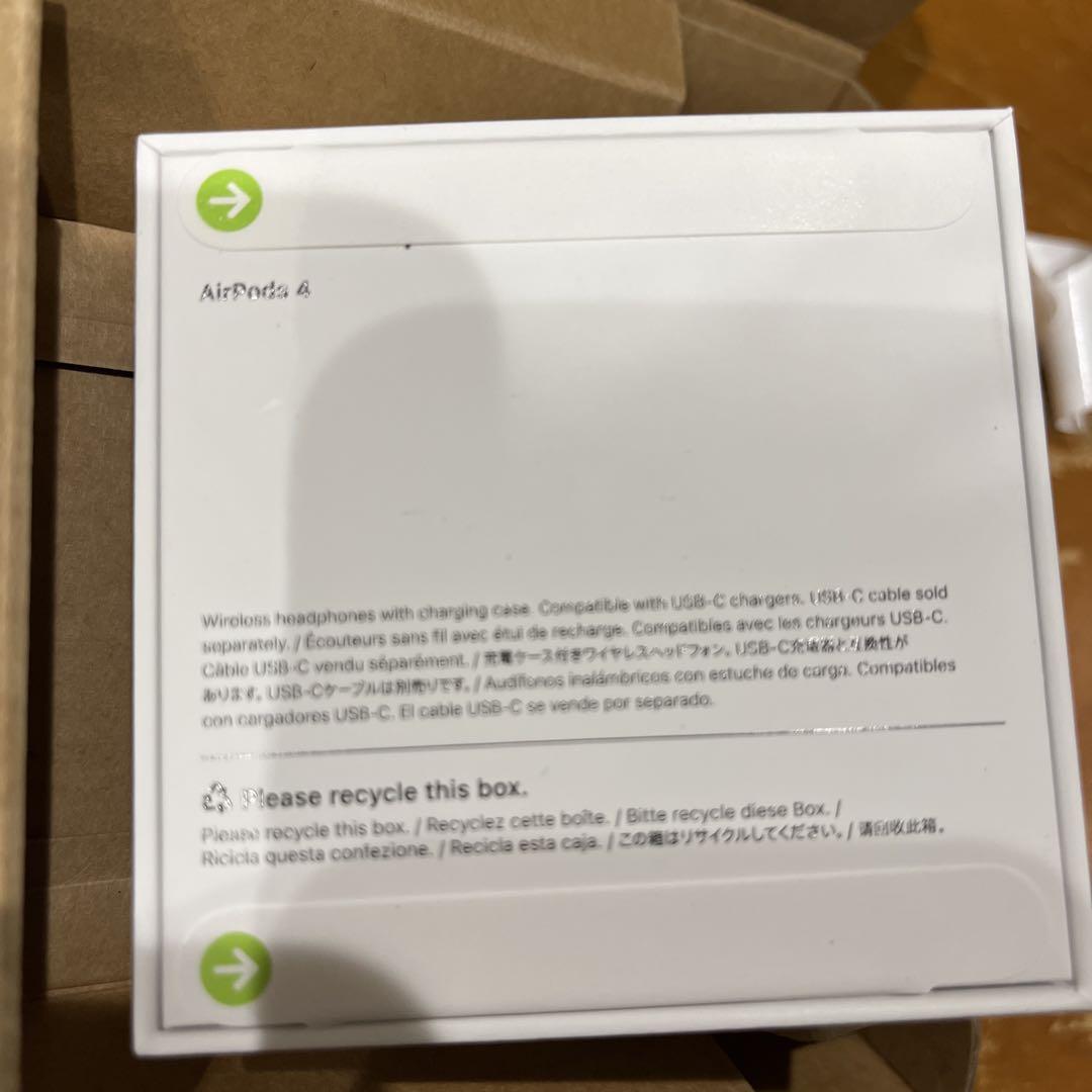 AirPods 4 本体 充電ケース付き