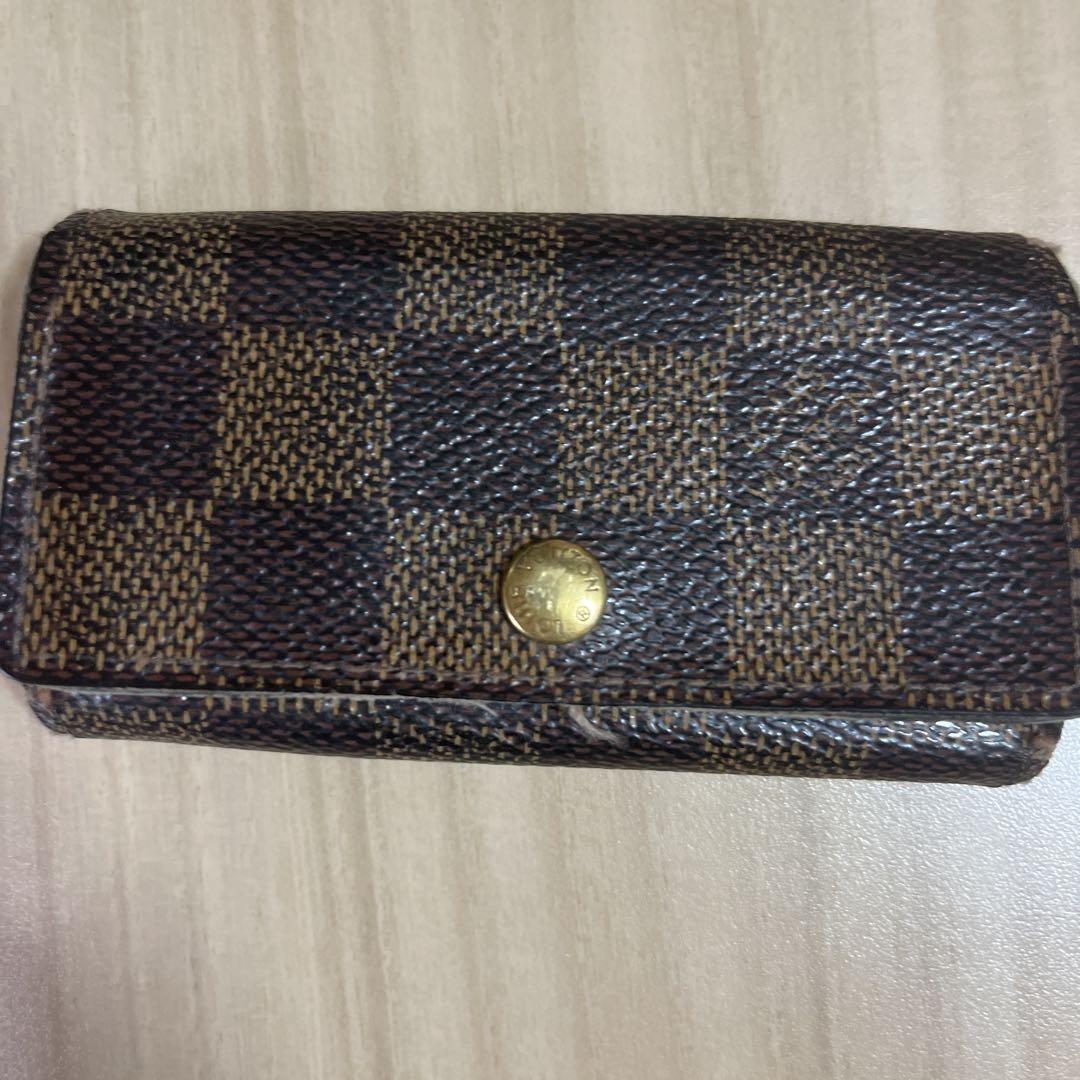 ルイヴィトン LOUIS VUITTON キーケース N62631