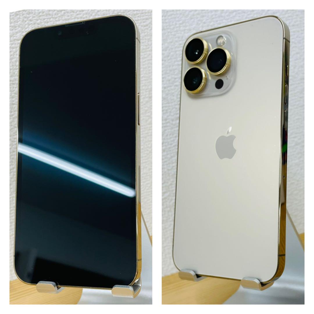 B iPhone