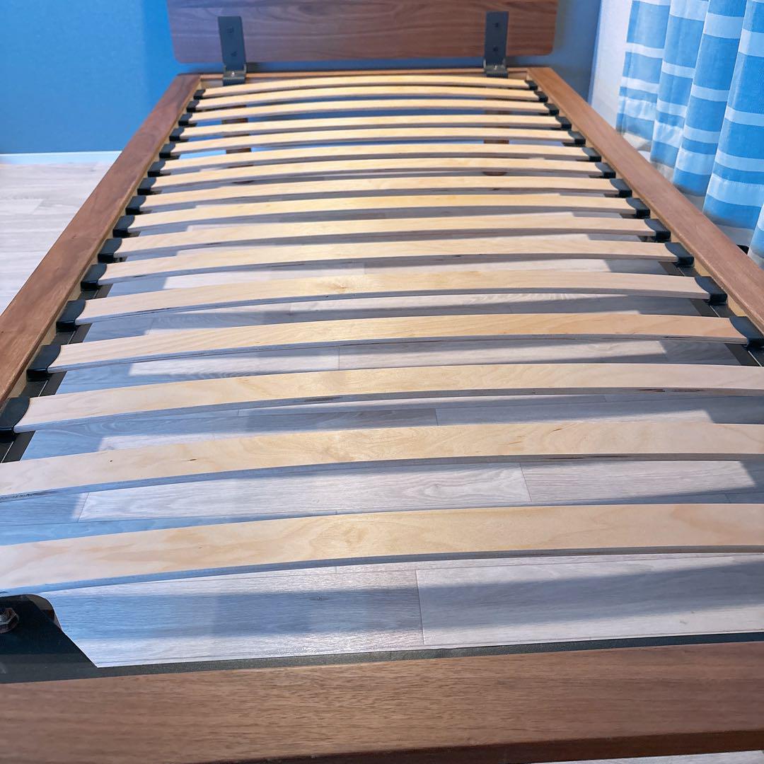 MUJI 無印　ベッドフレーム　シングル　ヘッドボード・脚付　ウォールナット