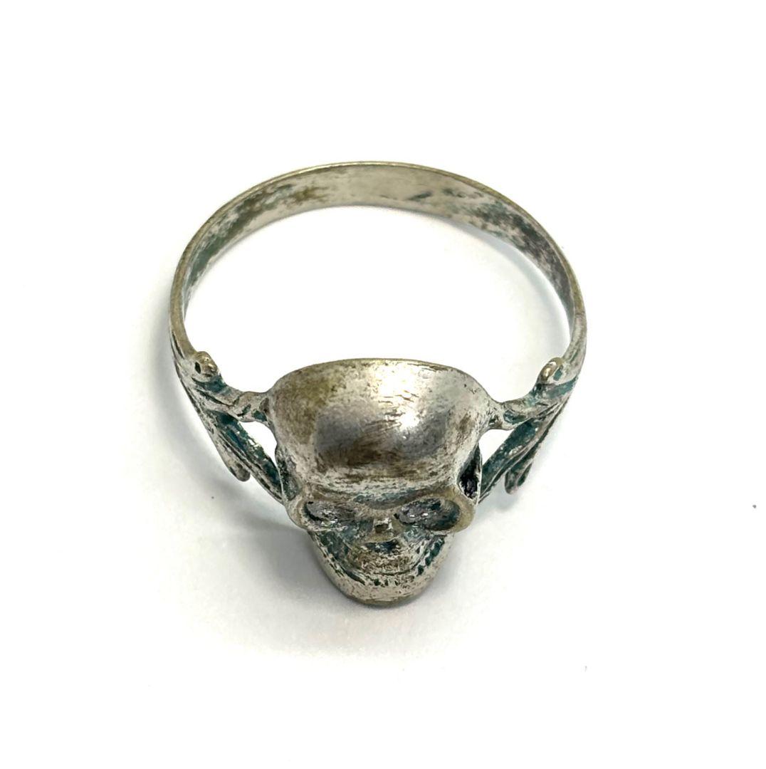 Ｓｋｕｌｌ Ring