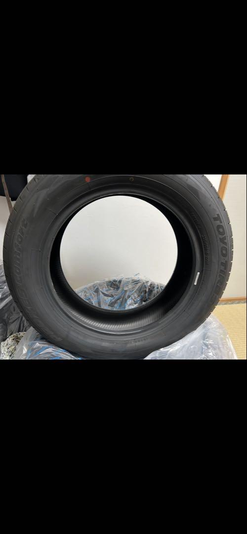 225/60R18 新車装着外しタイヤ