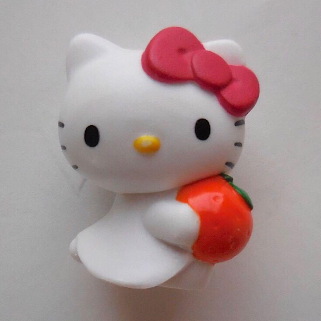 美品 ハローキティ 福まねき ぬいぐるみ 鏡餅 - メルカリ