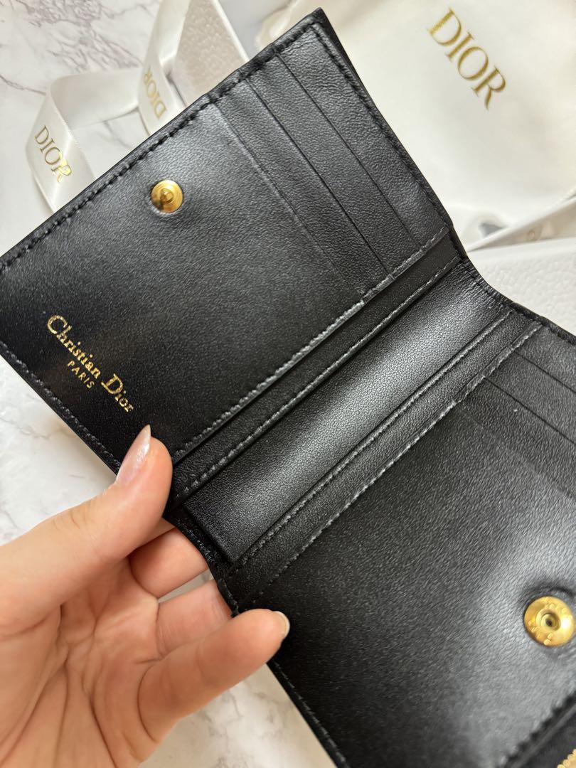 DIOR caro ダリアウォレット 画像3