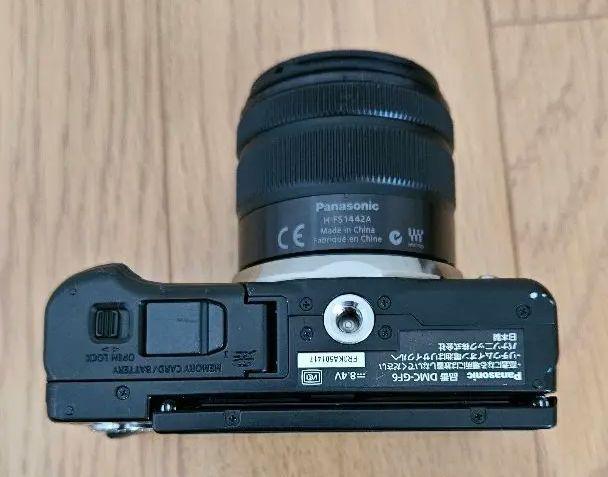 【美品】Panasonic DMC-GF6W(ダブルレンズキット)