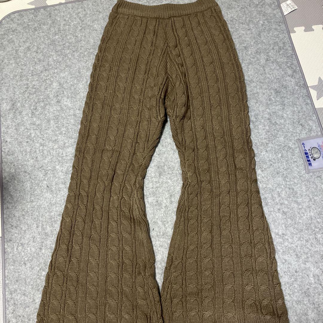 アングリッド　ニットパンツ　フリーサイズ