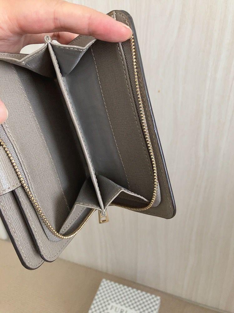 美品★☆定番　FURLA フルラ 上品　財布 ウォレット　二つ折り　グレー