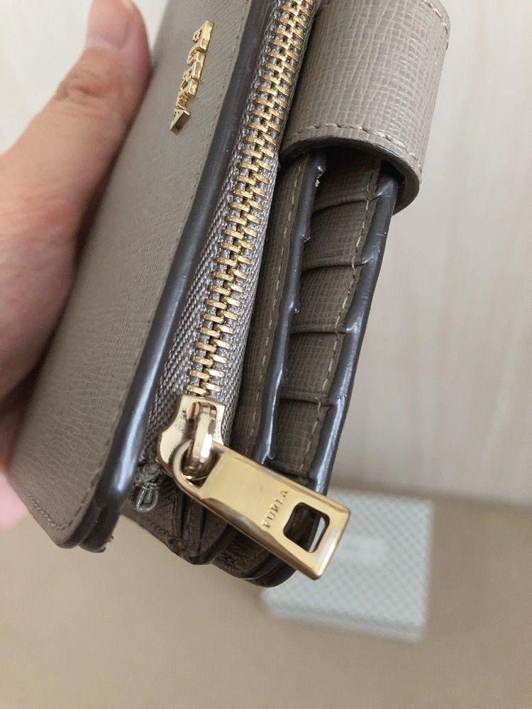 美品★☆定番　FURLA フルラ 上品　財布 ウォレット　二つ折り　グレー