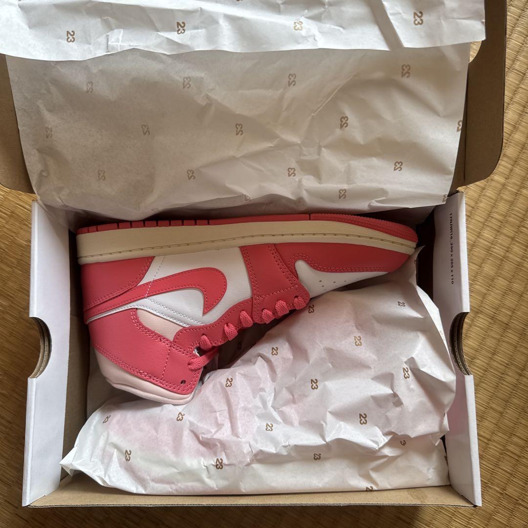 新品Nike WMNS Air Jordan 1 Mid ピンク 25cm