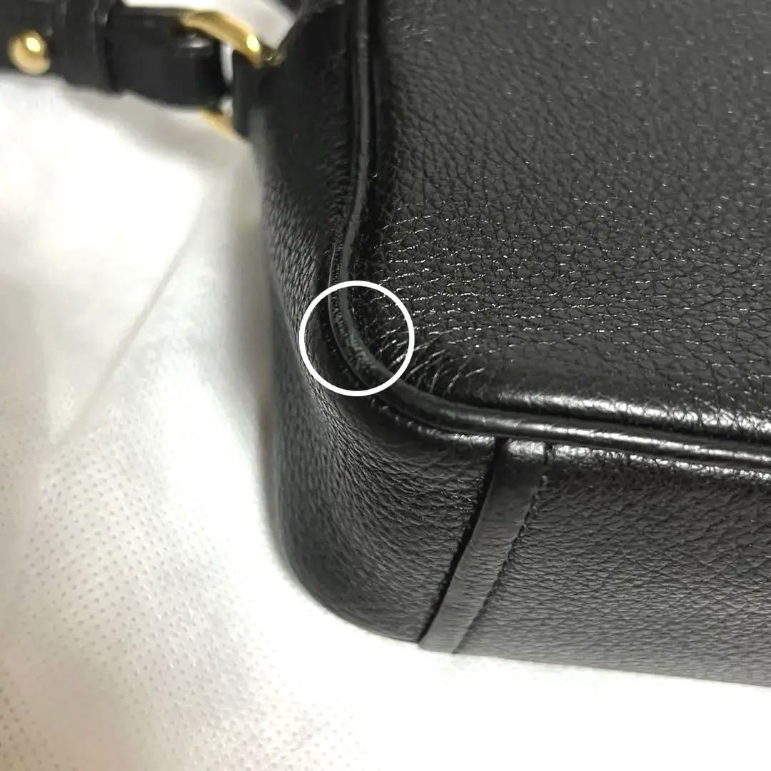 ※butabutakun　　　　　PRADA 　ショルダーバッグ