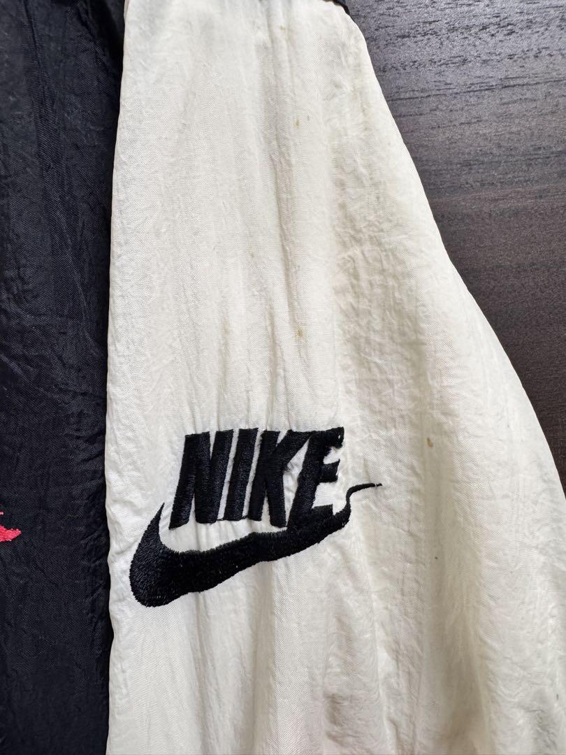 NIKE AIR JORDAN ナイロンジャケット