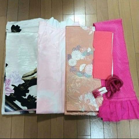 ✳️期間限定価格✳️振袖セット ❣️お得なセット❣️ 振袖 長襦袢 袋帯 正絹 ✳️期間限定価格✳️振袖セット ❣️お得なセット❣️ 振袖 長襦袢 袋帯 正絹