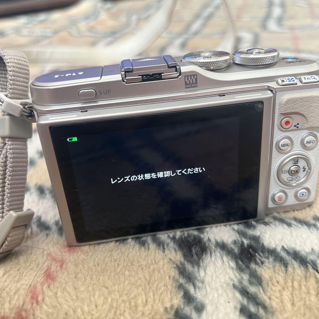 OLYMPUS PEN E-PL9 ジャンク