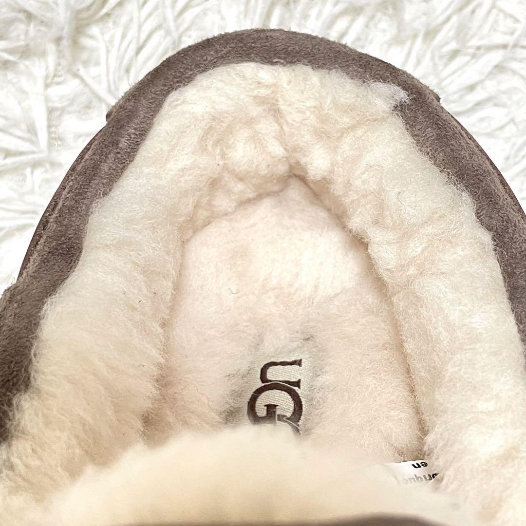 【美品】UGG australia ダコタ 5612 モカシンシューズ