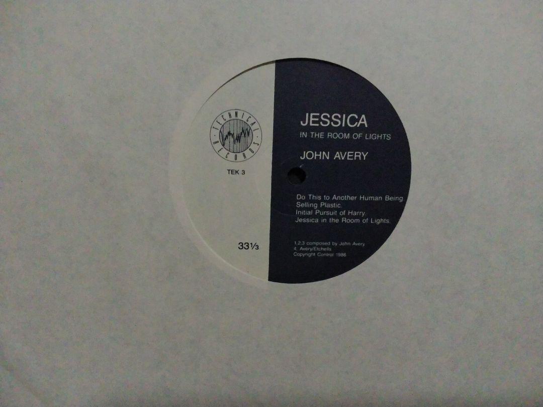 JOHN AVERY ／ IN THE ROOM OF LIGHTS ．
