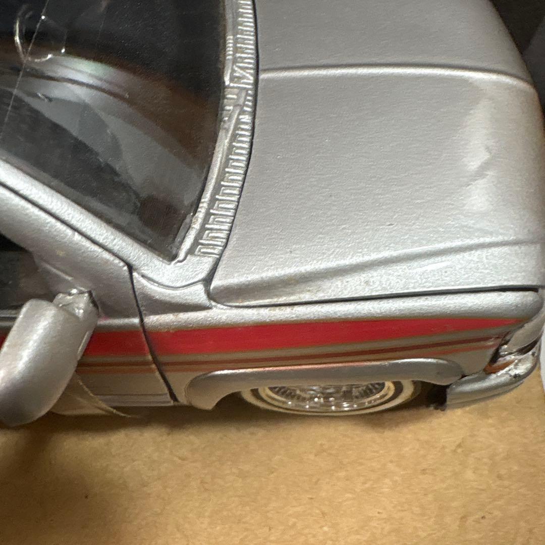 2000 Chevy Suburban Lowrider 1:24 - メルカリ