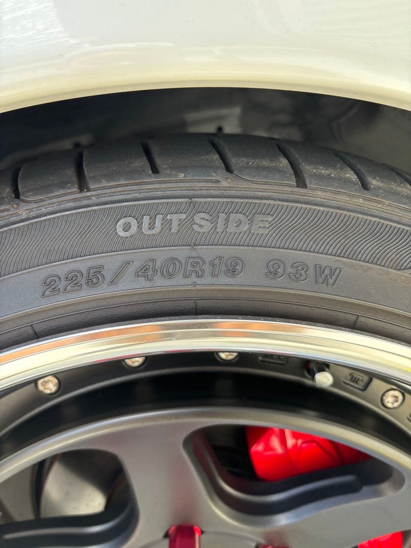 EL19インチ9J 25マッドブラック目立った傷や汚れなし