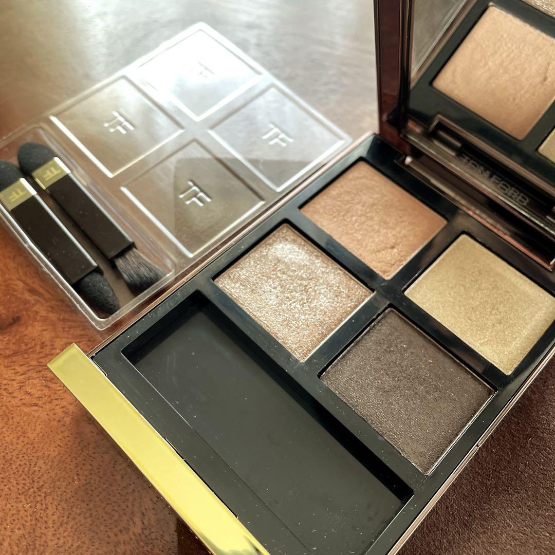 TOM FORD アイシャドウ　35Cローズトパーズ