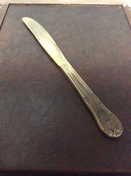 アンティーク風ゴールドナイフ