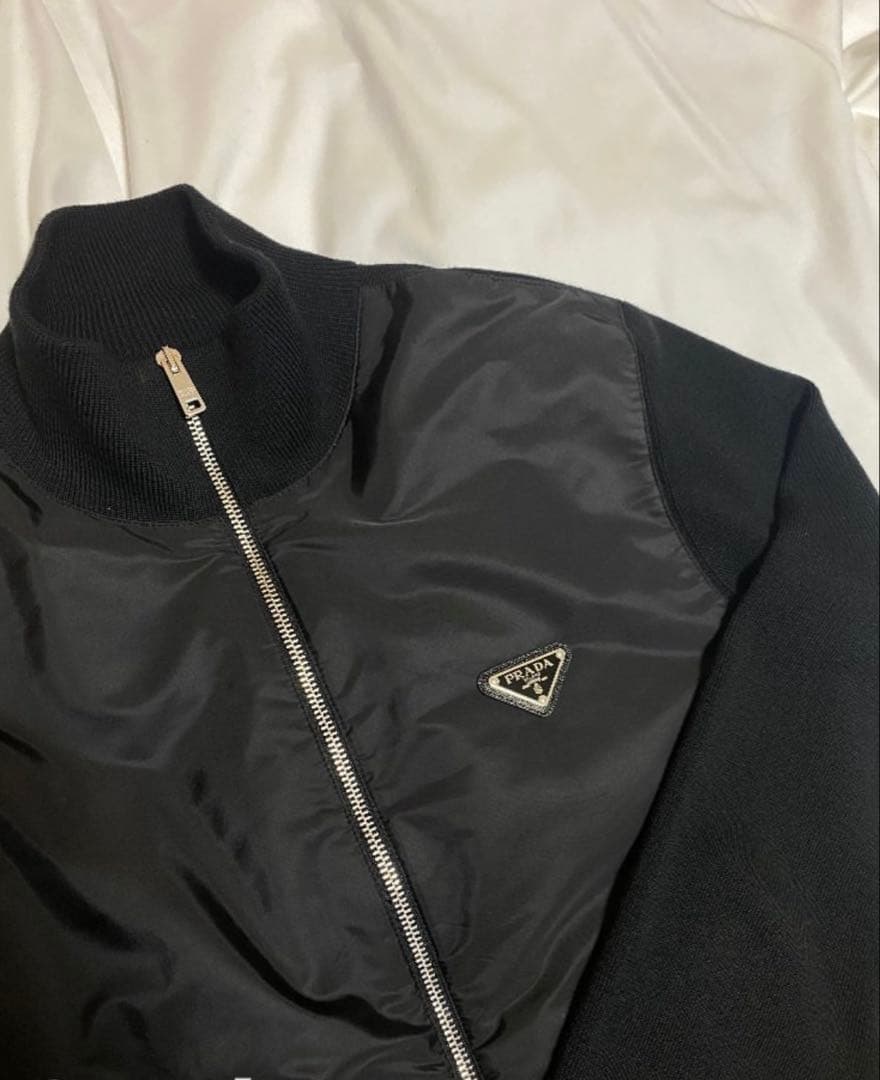 最大60％オフ。 prada ジップアップ ブルゾンM PRADA