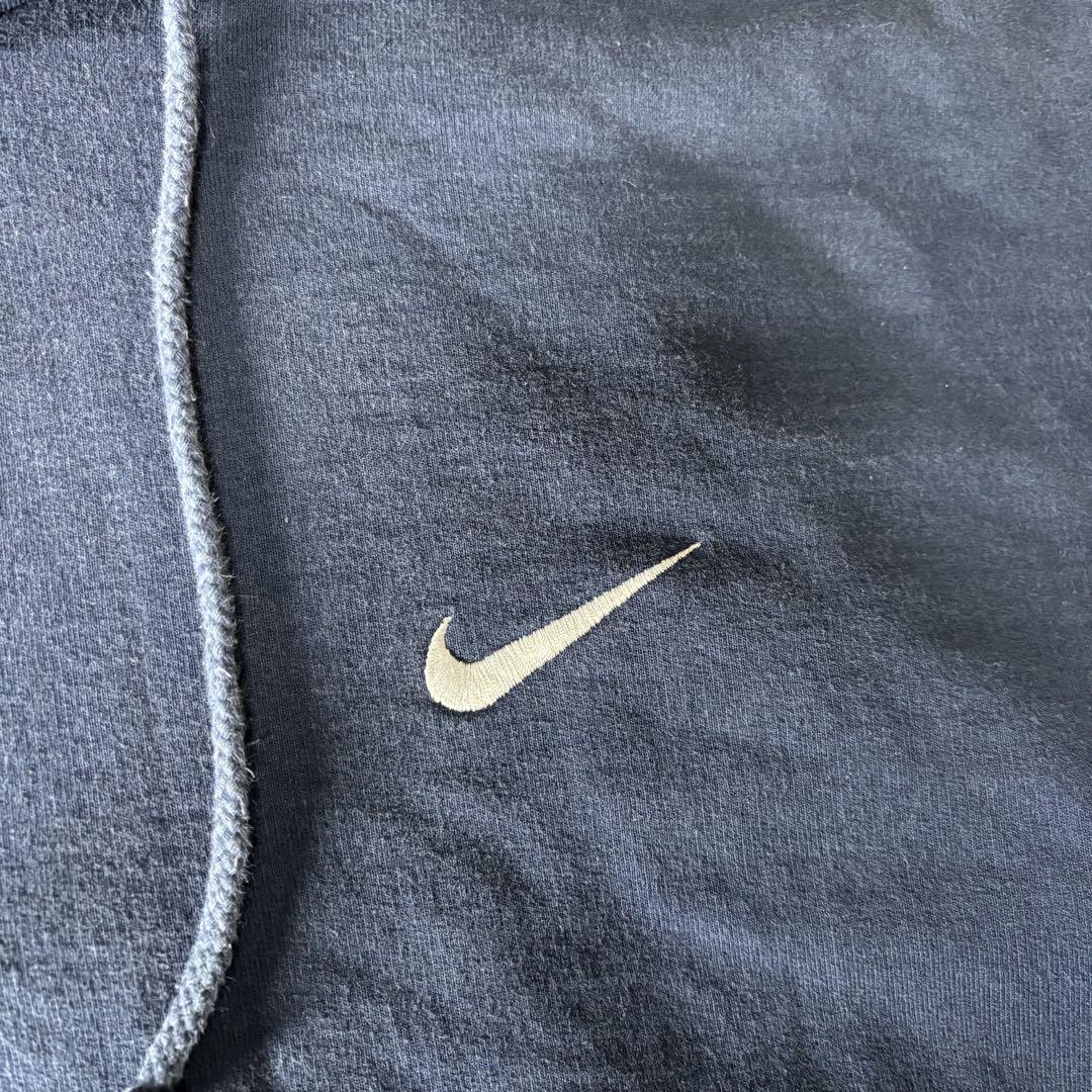 OLD NIKE　パーカー　USA製　90s　銀タグ　刺繍　スウッシュ　フーディ