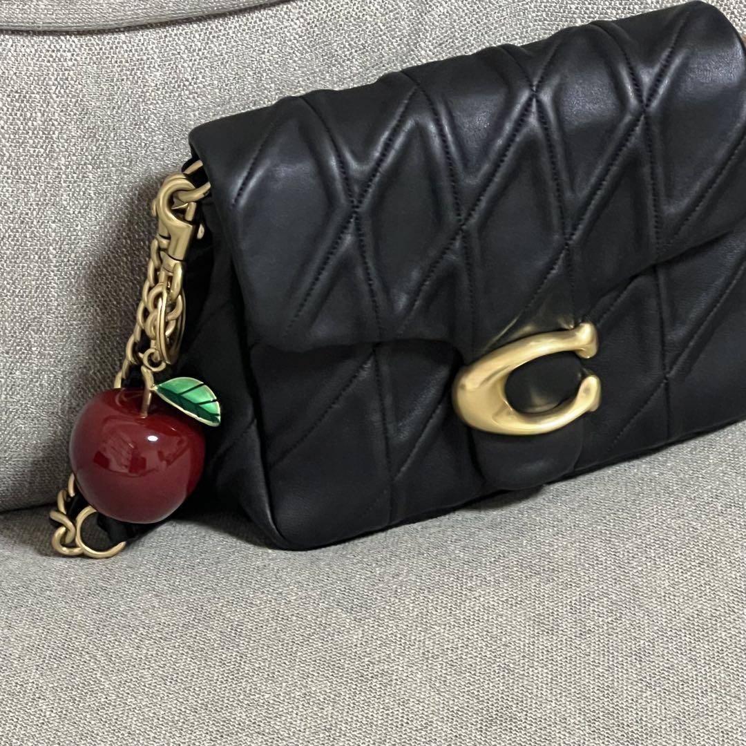 COACH コーチ スモールアップルバッグチャーム リンゴ キーホルダー 未使用