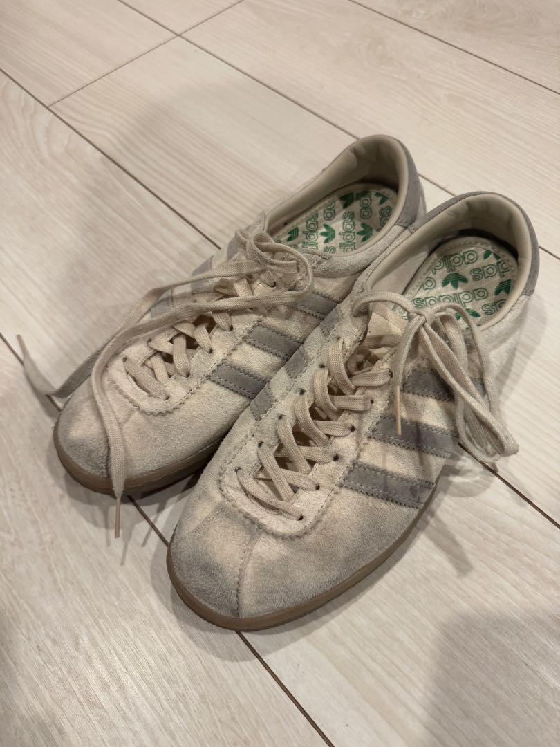 adidas タバコ　グルーエン　クリームホワイト　25cm
