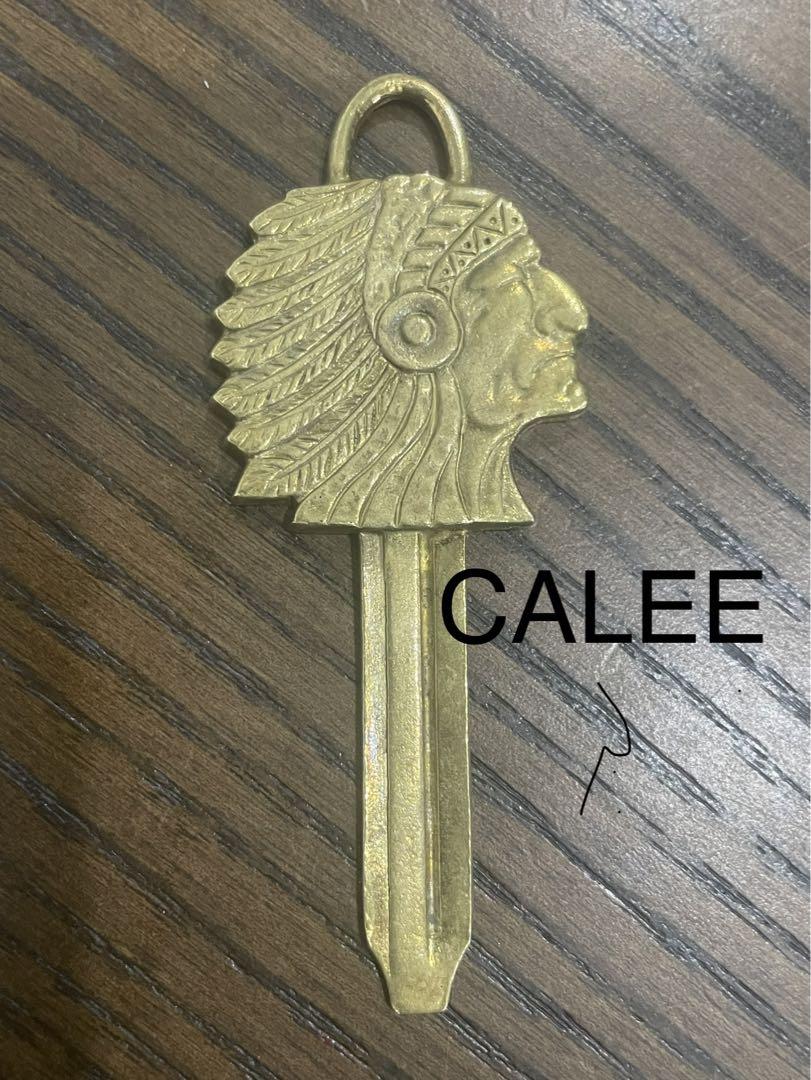 ２つセット　CALEE 真鍮製　インディアンキーホルダー