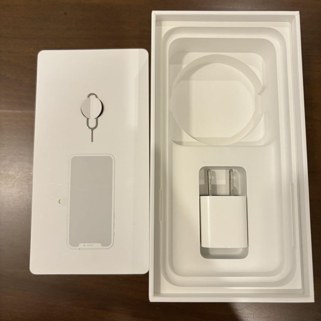 iPhone X Silver 256 GB SIMフリー